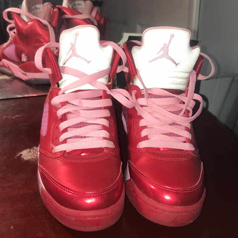 Shoes - Picture 3 of 4